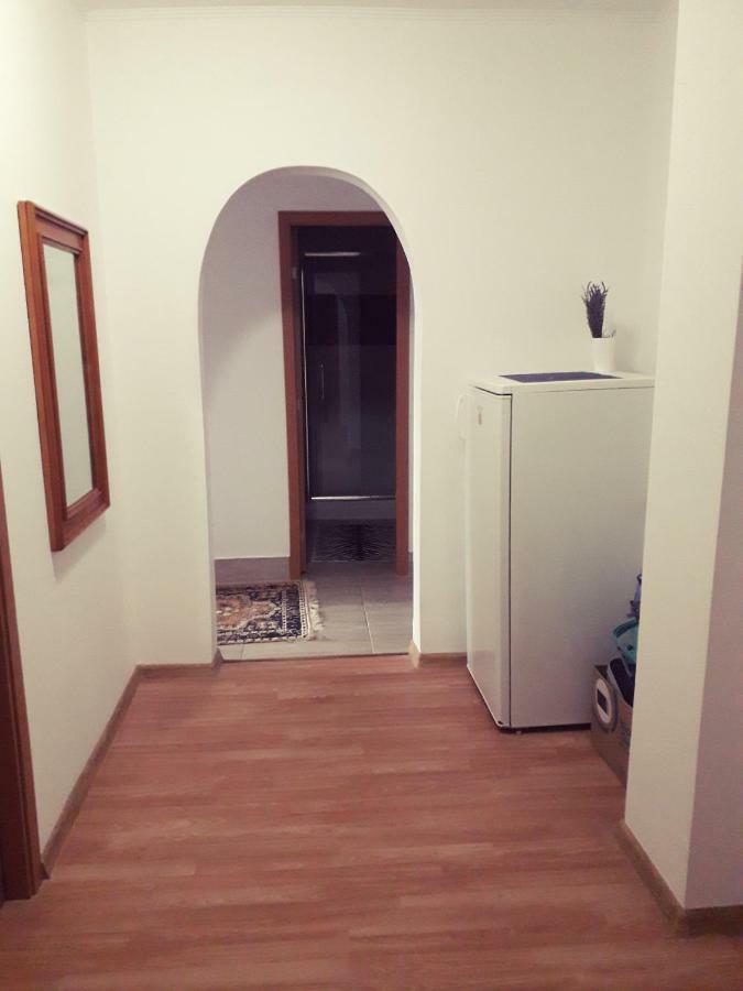 Iasi City Break Rooms エクステリア 写真